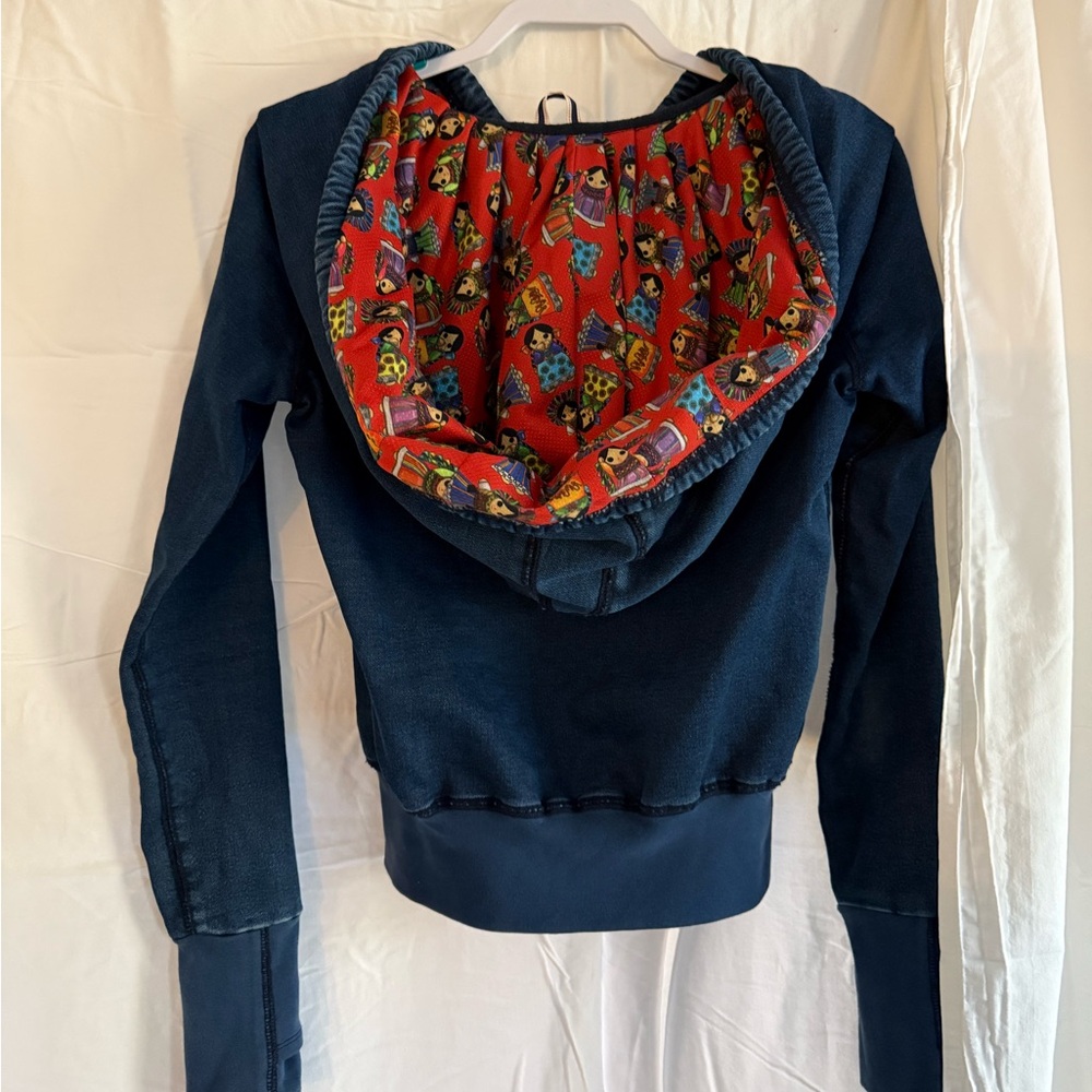 size small denim convertible zip-up jacket